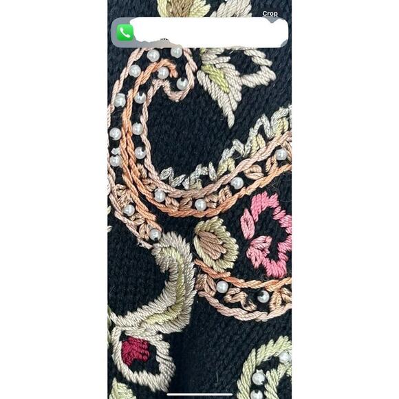 Heirloom Collectibles Floral Embroidered Pearl Black Button Up Women Size M - Picture 12 of 16